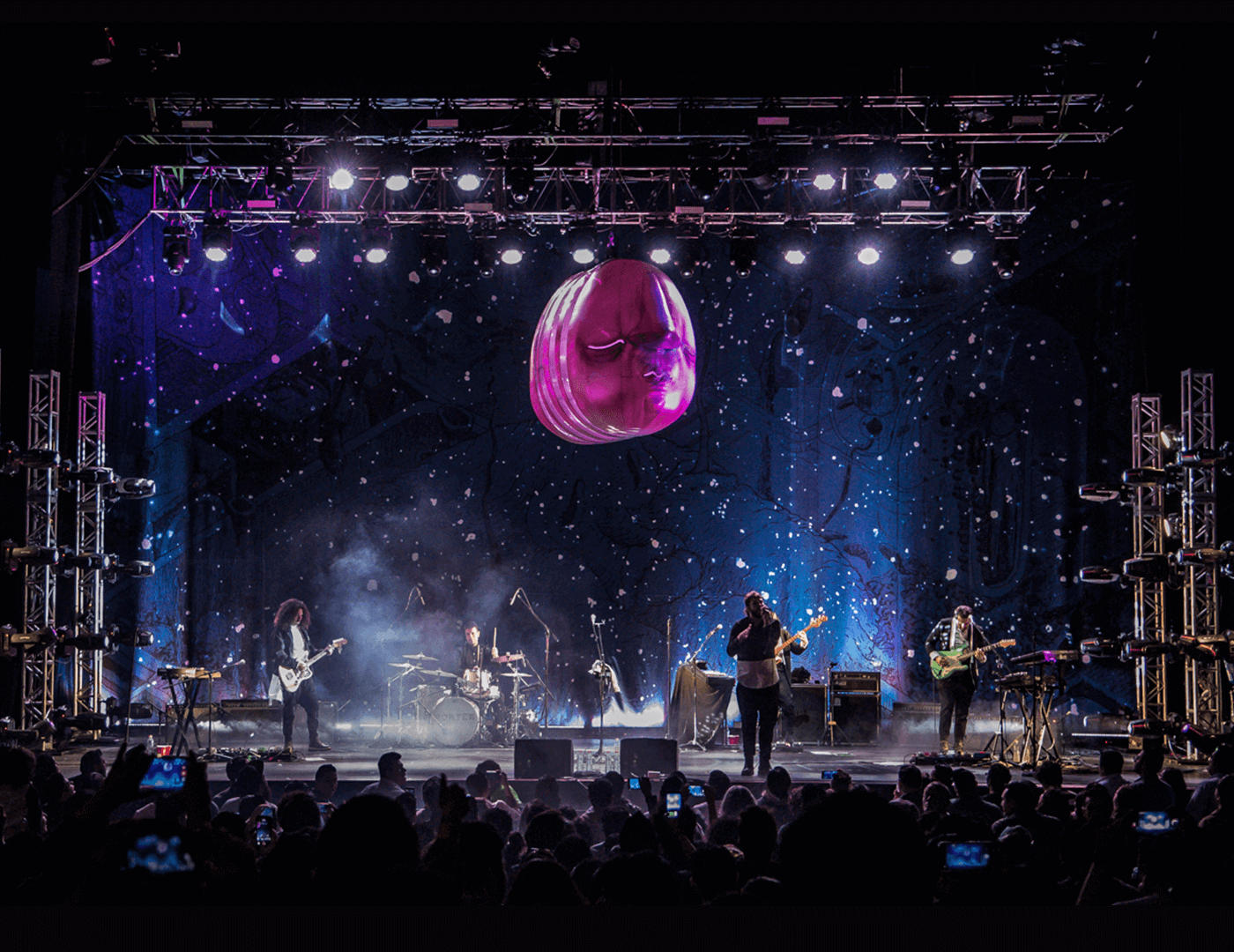 CONCERTS & FESTIVALS